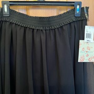 Derek Heart Black Circle Skater Skirt with Shirred Waistband